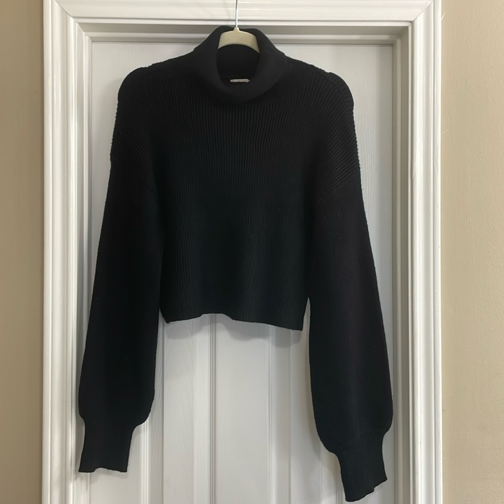 Black cropped turtleneck sweater